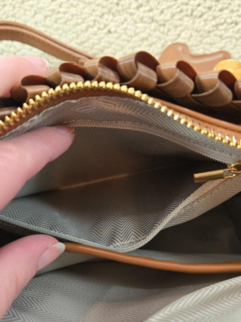 Chio '2nd Foreign atmosphere London Woven Handbag - Picture 7 of 9